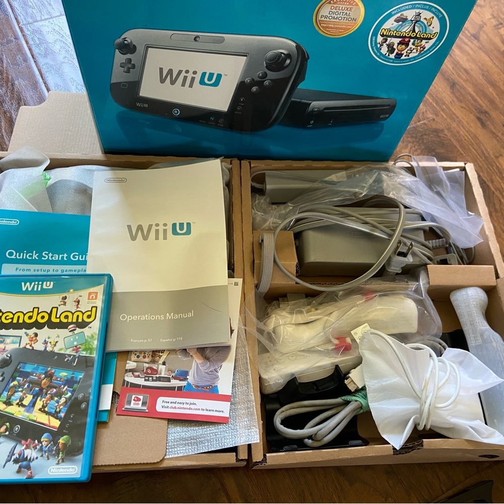 Nintendo WiiU complete set